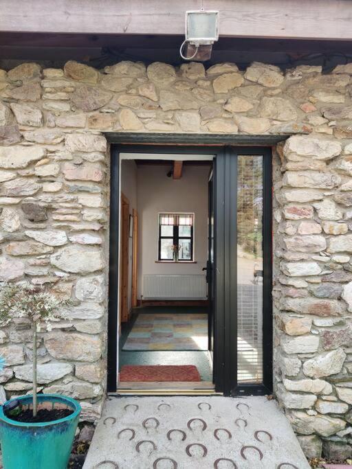 Kingsford Renovated Old Cottage Wexford Exterior foto